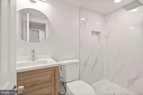 Bath - 5803 Hanover Ave, Springfield, VA 22150 photo 6 of 7