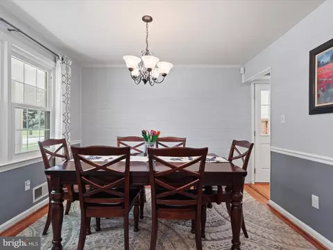 Dining - 6632 Reynard Dr, Springfield, VA 22152 photo 1 of 2
