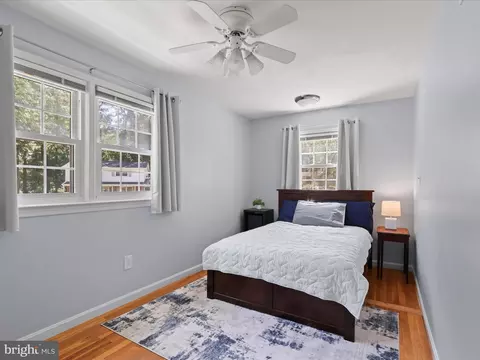 Bedroom - 6632 Reynard Dr, Springfield, VA 22152 photo 3 of 4