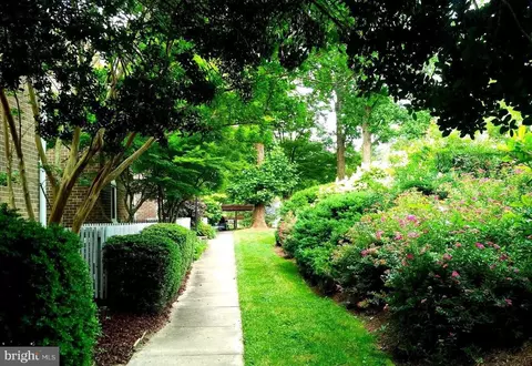 Exterior - 11408 Links Dr, Reston, VA 20190 photo 2 of 13