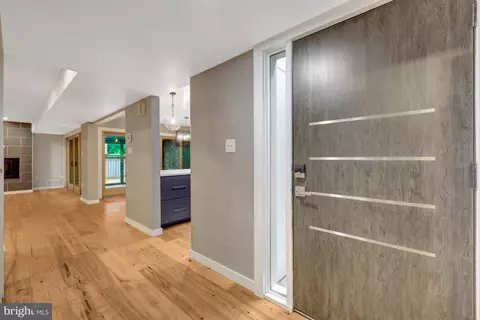 Entry Way - 11408 Links Dr, Reston, VA 20190 photo 1 of 4