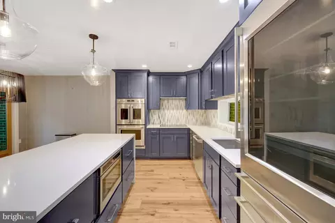 Kitchen - 11408 Links Dr, Reston, VA 20190 photo 2 of 5