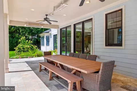Exterior - 8617 Dixie Pl, Mclean, VA 22102 photo 10 of 19