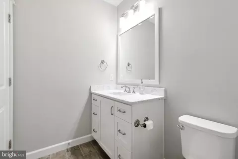 Bath - 8617 Dixie Pl, Mclean, VA 22102 photo 15 of 15