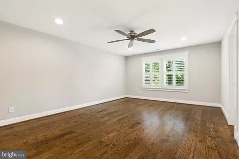 Bedroom - 8617 Dixie Pl, Mclean, VA 22102 photo 6 of 13