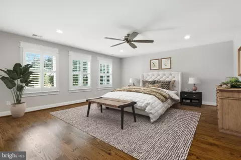 Bedroom - 8617 Dixie Pl, Mclean, VA 22102 photo 9 of 13