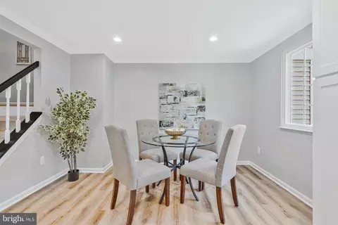 Dining - 1628 Barnstead Dr, Reston, VA 20194 photo 3 of 3