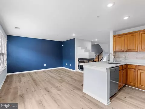 12079 Trumbull Way #8B, Reston, VA 20190 photo 17