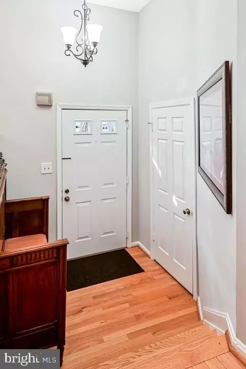 6800 Wild Rose Ct, Springfield, VA 22152 photo 6