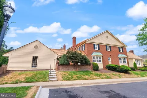 Exterior - 6655 Madison Mclean Dr, Mclean, VA 22101 photo 6 of 13