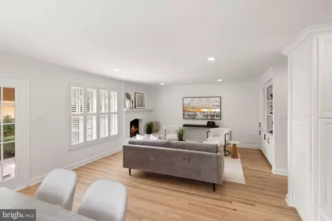 Living - 6655 Madison Mclean Dr, Mclean, VA 22101 photo 7 of 10