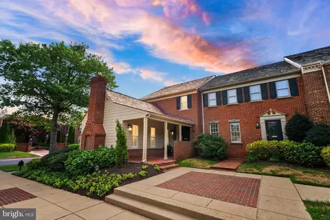Exterior - 6655 Madison Mclean Dr, Mclean, VA 22101 photo 7 of 13