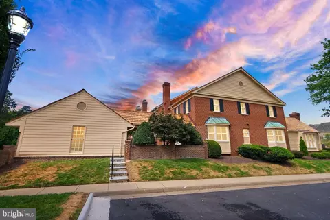 Exterior - 6655 Madison Mclean Dr, Mclean, VA 22101 photo 8 of 13