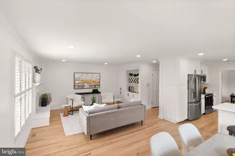 Living - 6655 Madison Mclean Dr, Mclean, VA 22101 photo 6 of 10