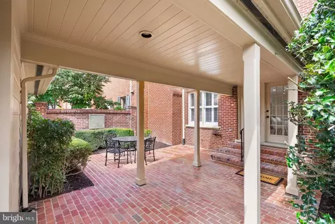 Exterior - 6655 Madison Mclean Dr, Mclean, VA 22101 photo 2 of 13