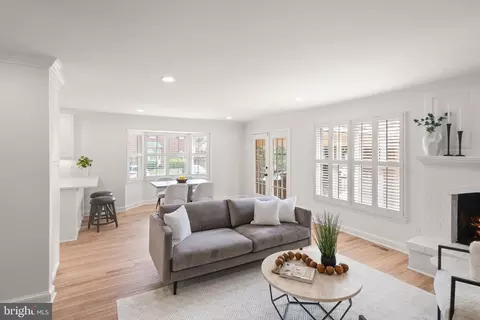Living - 6655 Madison Mclean Dr, Mclean, VA 22101 photo 8 of 10