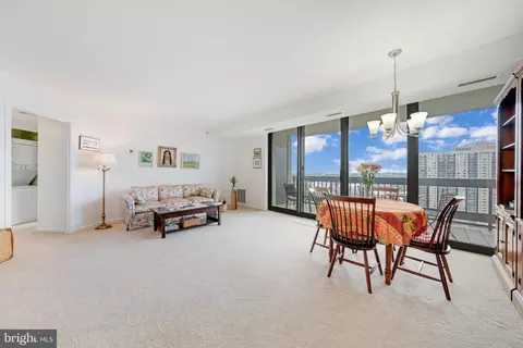 5505 Seminary Rd #1914N, Falls Church, VA 22041