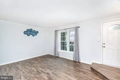 8010 Dayspring Ct, Springfield, VA 22153 photo 7