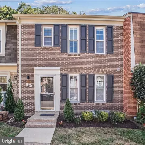 5901 Kara Pl, Burke, VA 22015