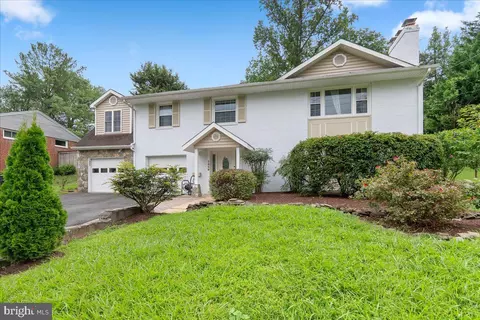 7029 Old Dominion Dr, Mclean, VA 22101 photo 1