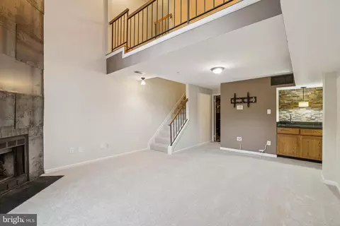 8482 Springfield Oaks Dr, Springfield, VA 22153 photo 23