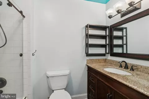 8482 Springfield Oaks Dr, Springfield, VA 22153 photo 16