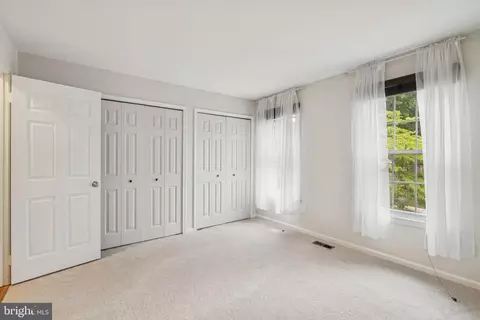 8482 Springfield Oaks Dr, Springfield, VA 22153 photo 15