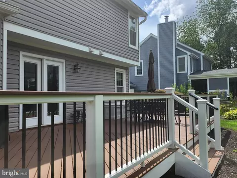 Exterior - 13250 Stone Heather, Herndon, VA 20171 photo 4 of 22