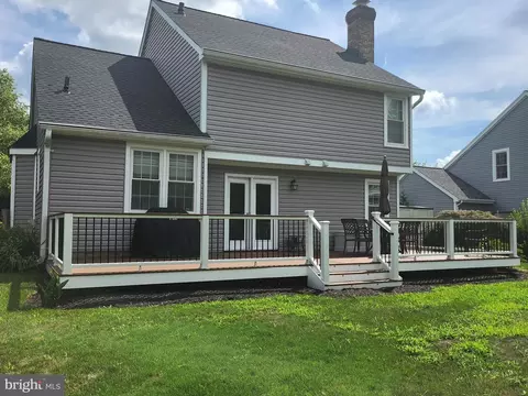 Exterior - 13250 Stone Heather, Herndon, VA 20171 photo 6 of 22