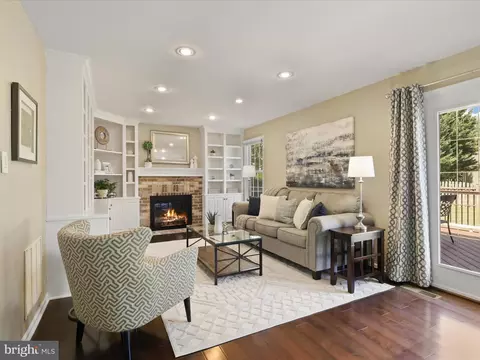 Living - 13250 Stone Heather, Herndon, VA 20171 photo 3 of 3