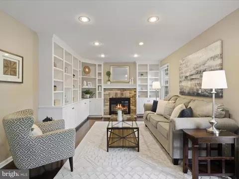 Living - 13250 Stone Heather, Herndon, VA 20171 photo 1 of 3