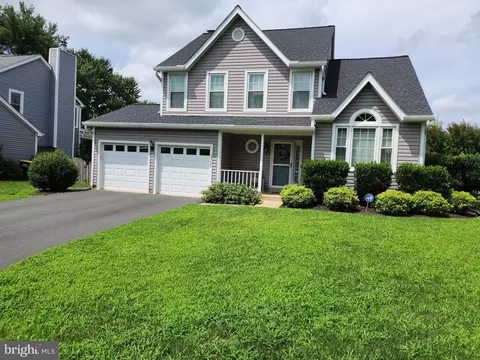 Exterior - 13250 Stone Heather, Herndon, VA 20171 photo 20 of 22