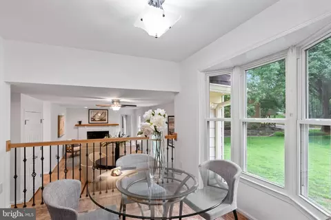 Dining - 1950 Weybridge Ln, Reston, VA 20191 photo 3 of 5