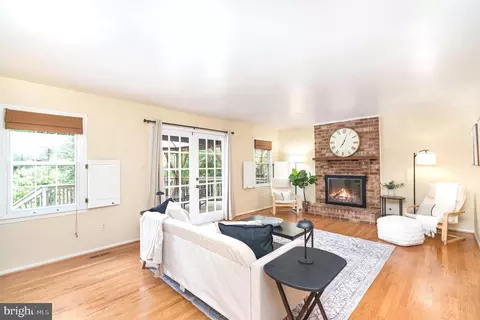 6505 Tiburon Ct, Springfield, VA 22152 photo 15