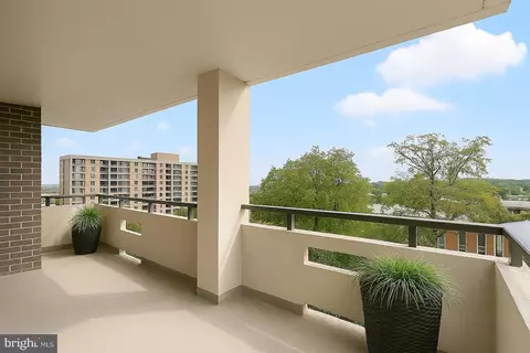 Exterior - 1808 Old Meadow Rd #1106, Mclean, VA 22102 photo 1 of 6