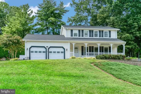 7704 Tower Woods Dr, Springfield, VA 22153
