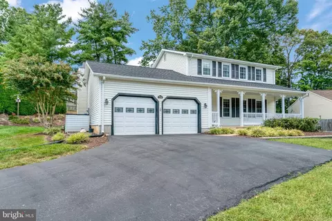 7704 Tower Woods Dr, Springfield, VA 22153 photo 3