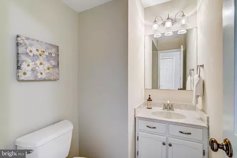 7704 Tower Woods Dr, Springfield, VA 22153 photo 20