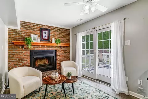 7704 Tower Woods Dr, Springfield, VA 22153 photo 18