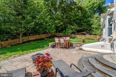 7206 Joshua Tree Ln, Springfield, VA 22152 photo 42