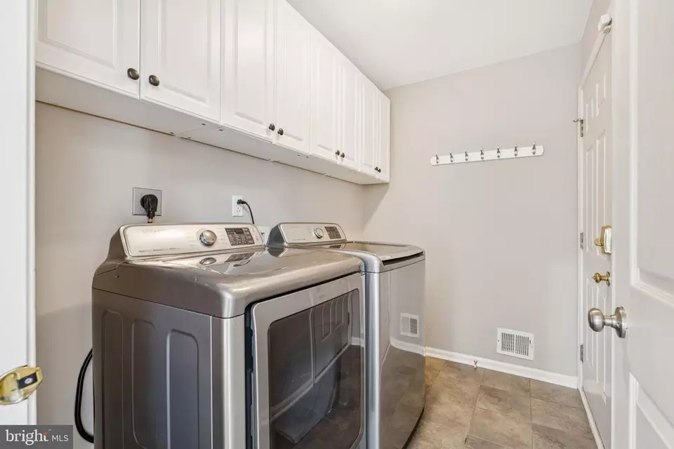 Other - 12505 Ridgegate Dr, Herndon, VA 20170 photo 5 of 18