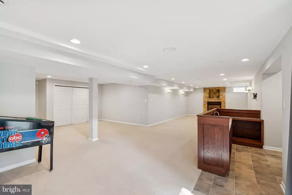Other - 12505 Ridgegate Dr, Herndon, VA 20170 photo 10 of 18