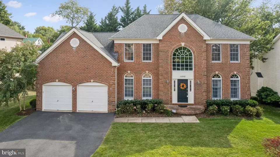 Exterior - 12505 Ridgegate Dr, Herndon, VA 20170 photo 10 of 13