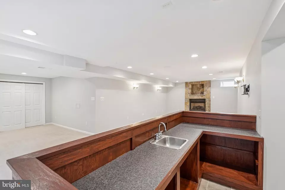 Other - 12505 Ridgegate Dr, Herndon, VA 20170 photo 11 of 18