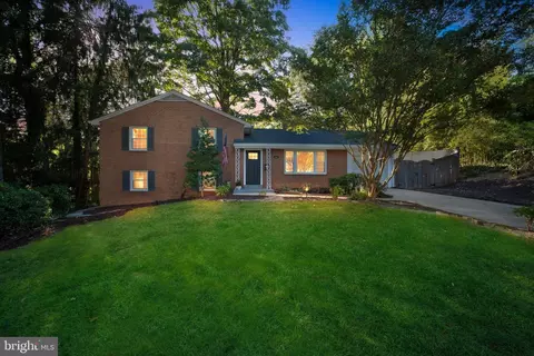 6705 Kenmont Pl, Springfield, VA 22152 photo 7