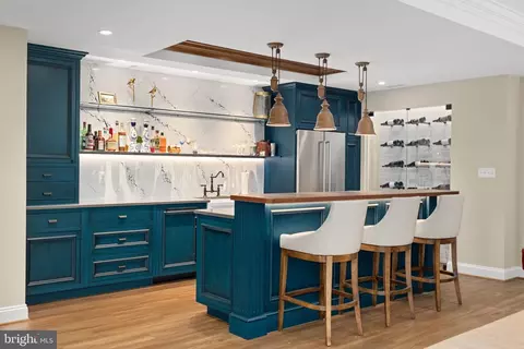 Kitchen - 1111 Crest Ln, Mclean, VA 22101 photo 4 of 5