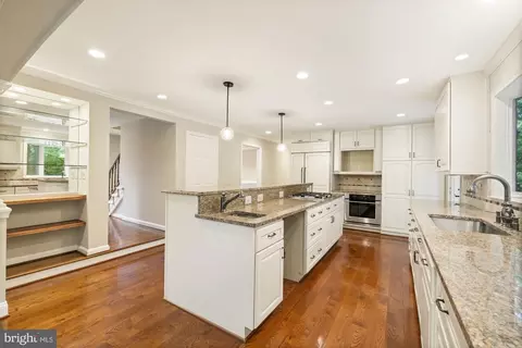 Kitchen - 603 3rd St, Herndon, VA 20170 photo 2 of 11