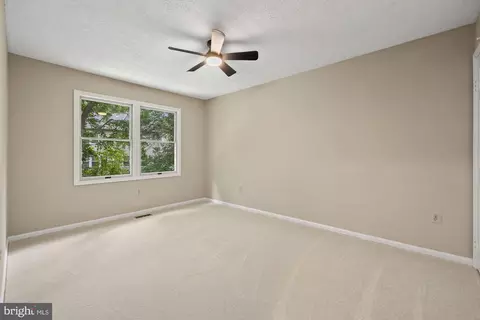 Bedroom - 603 3rd St, Herndon, VA 20170 photo 4 of 5