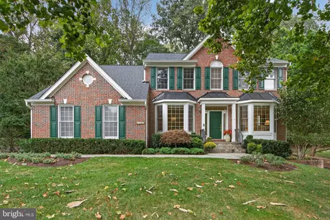 6408 Jumet Ct, Fairfax Station, VA 22039
