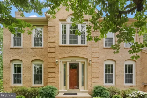 Exterior - 6906 Trillium Ln, Springfield, VA 22152 photo 8 of 11